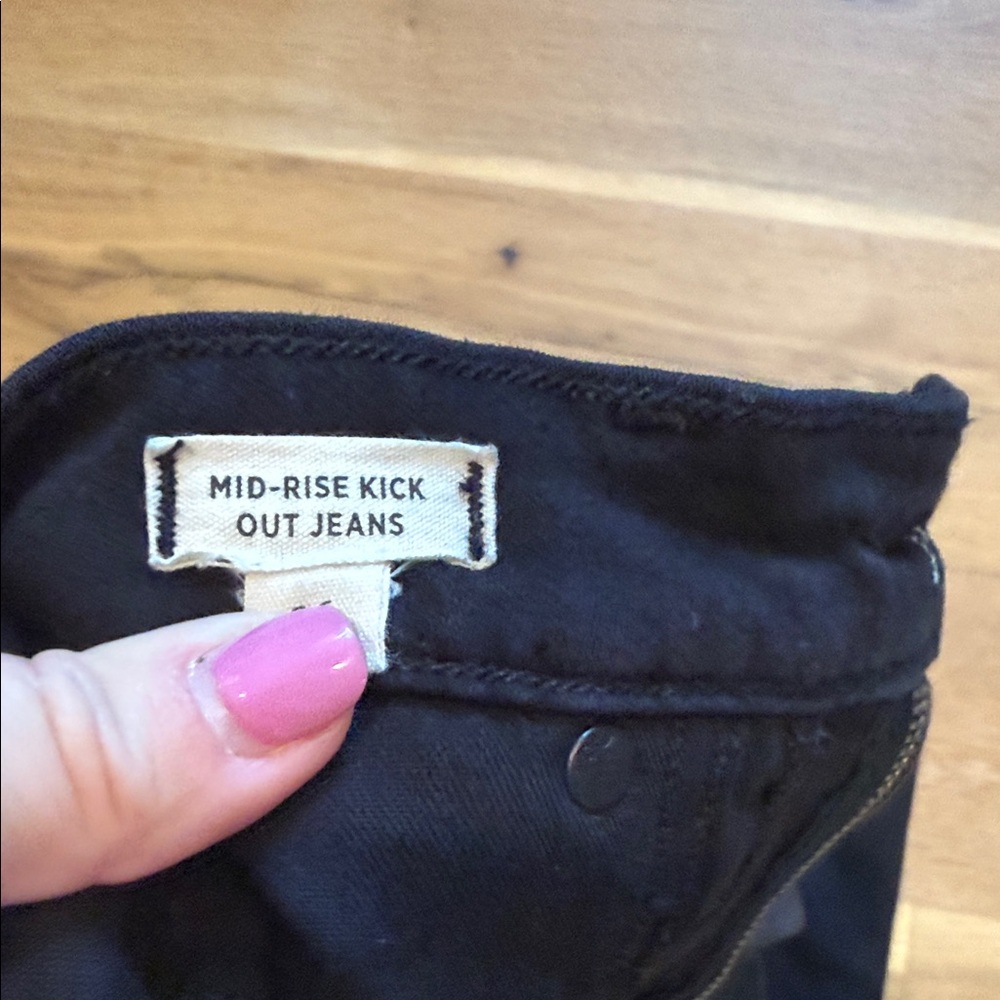 Black madewell Mid-Rise Kick Out Jeans size 26
